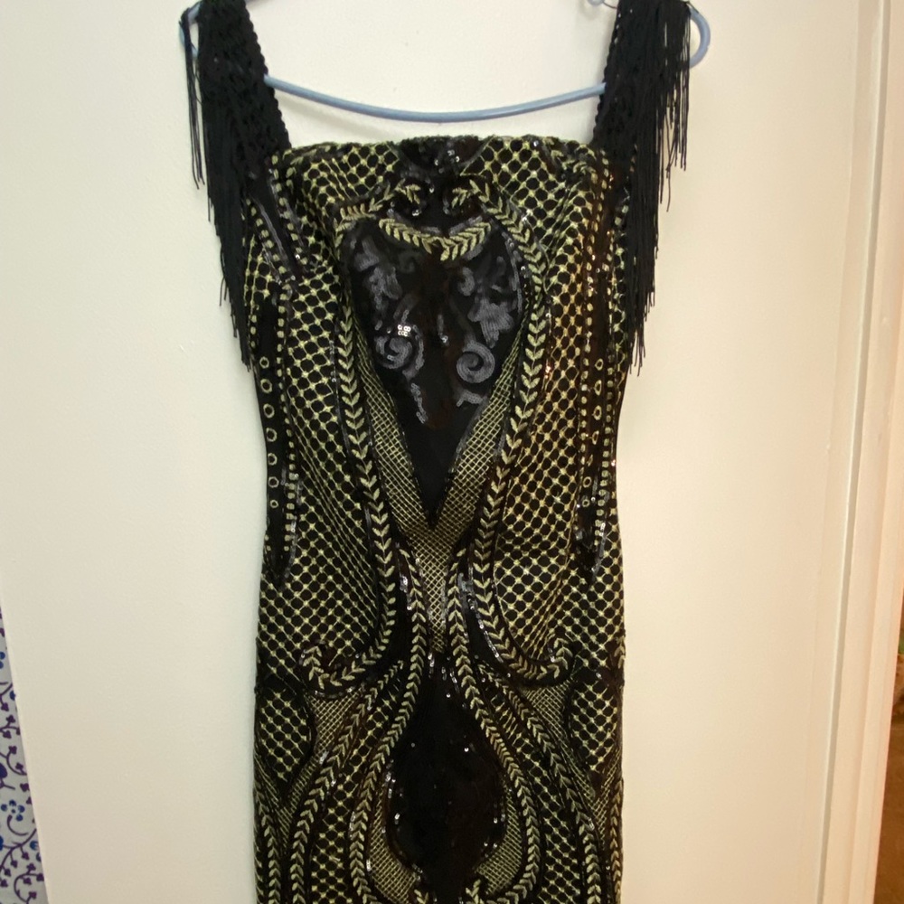black and gold Gatsby dress